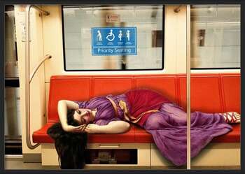 Juliste Priority Seating